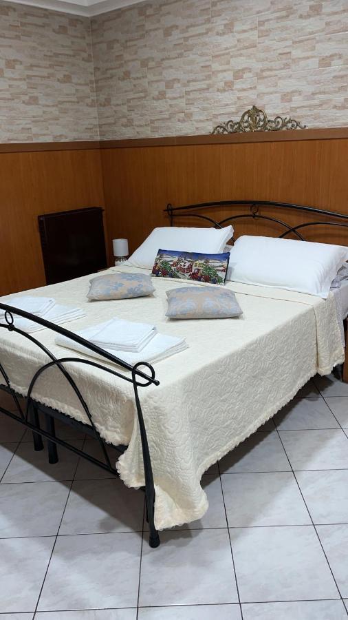 Al Cervo Tra I Laghi Bed and Breakfast Tavernerio Εξωτερικό φωτογραφία