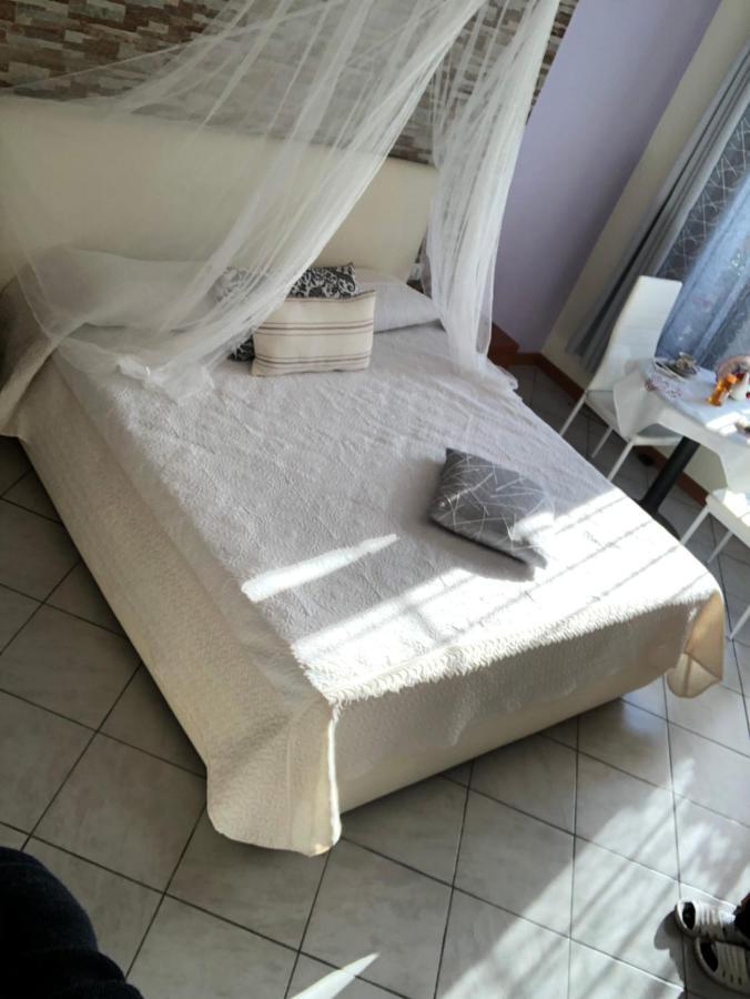 Al Cervo Tra I Laghi Bed and Breakfast Tavernerio Εξωτερικό φωτογραφία