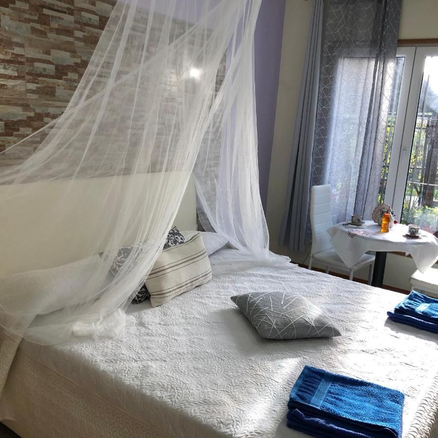 Al Cervo Tra I Laghi Bed and Breakfast Tavernerio Εξωτερικό φωτογραφία